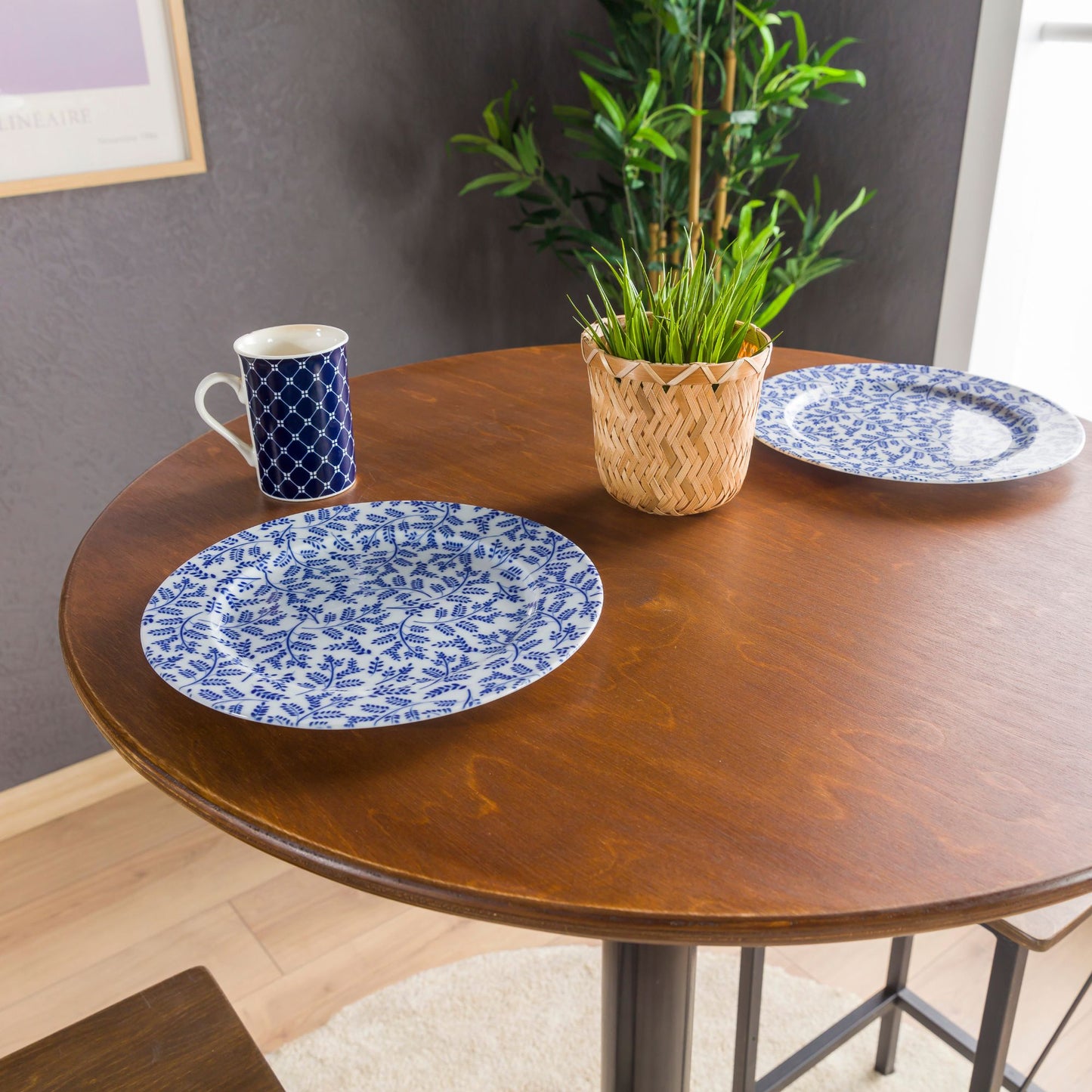 Modern Bistro Table – Birch Plywood
