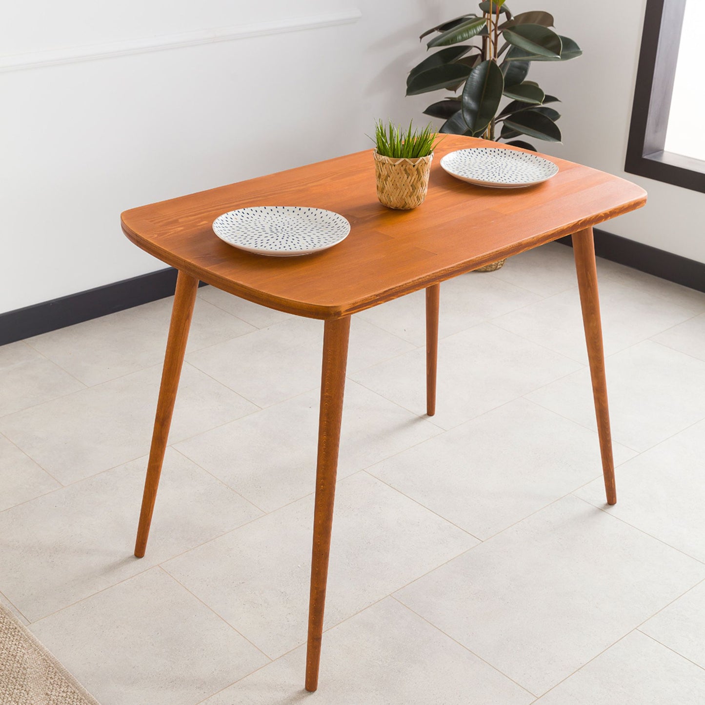 Modern Rectangle Solid Pine Dining Table with Rounded Edges
