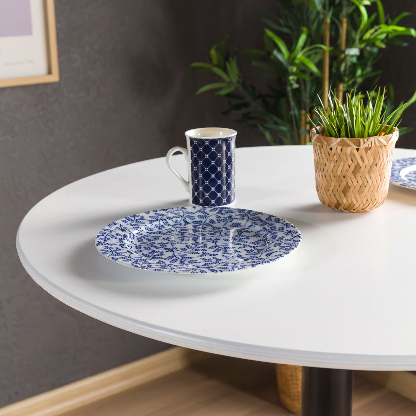 Modern Bistro Table – Birch Plywood